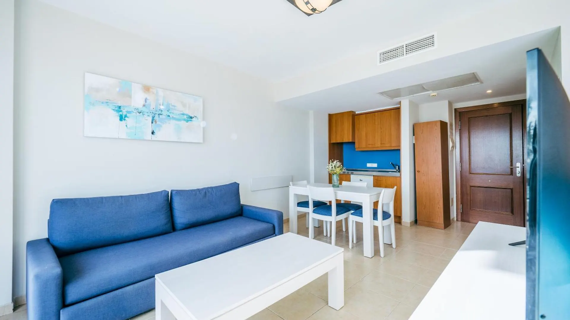 Apartahotel Prope Mare Apartamentos Cala Millor  España